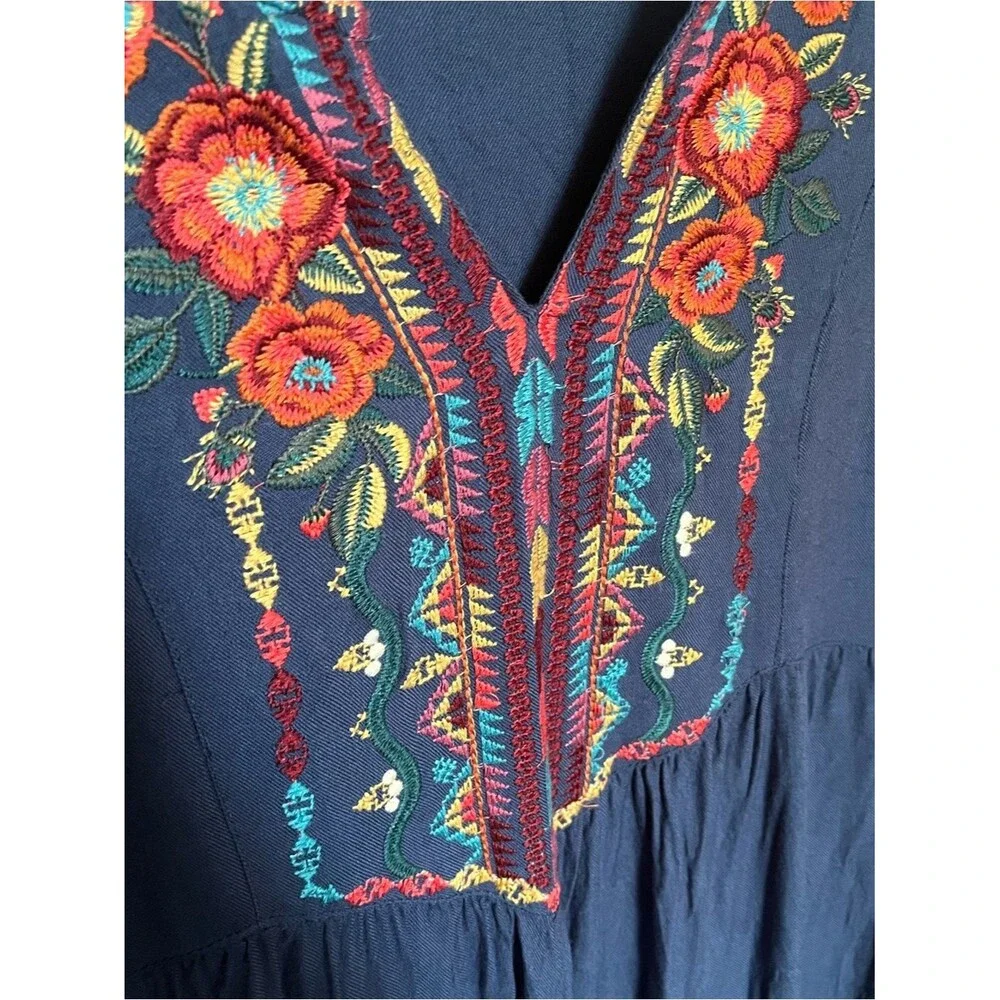 Anthropologie Solitaire Embroidered Blue Long Sleeve Tunic Dress Size Medium